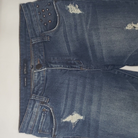 3/$30 STS BLUE Distressed Embellished Mom Jeans - Picture 3 of 8